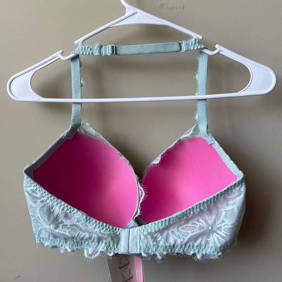 PINK Date Convertible Halter Push-Up Bra - Picture 2 of 8